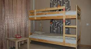 Гостиница Aleksiya Hostel Новосибирск Спальное место на двухъярусной кровати в общем номере для мужчин-3